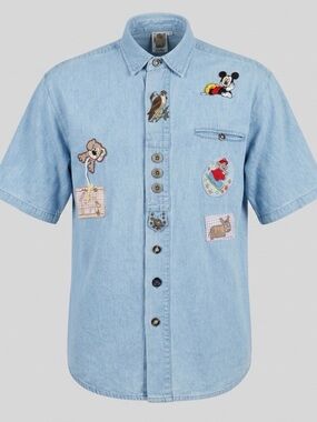 VTG Novelty Denim Shirt with Mickey Mouse and others Embroidered Patch Sz 40 Men